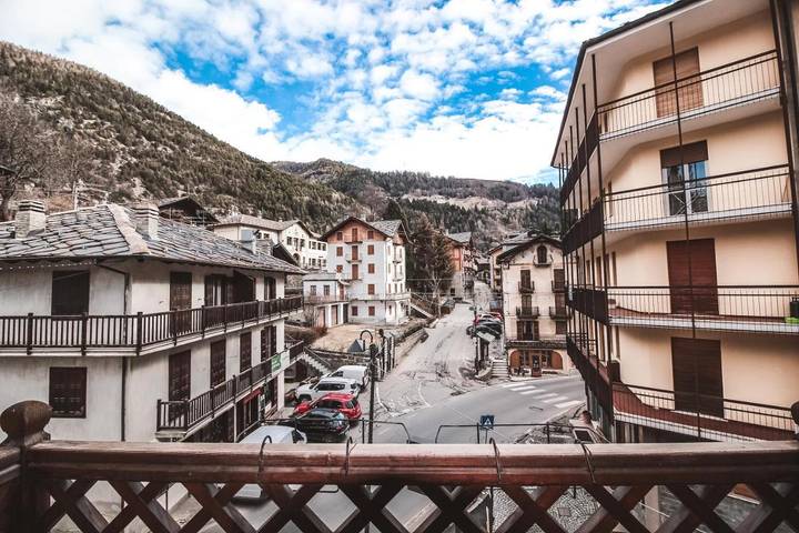 Gîte pour 2 personnes, avec balcon et vue, animaux acceptés dans Brusson - 4