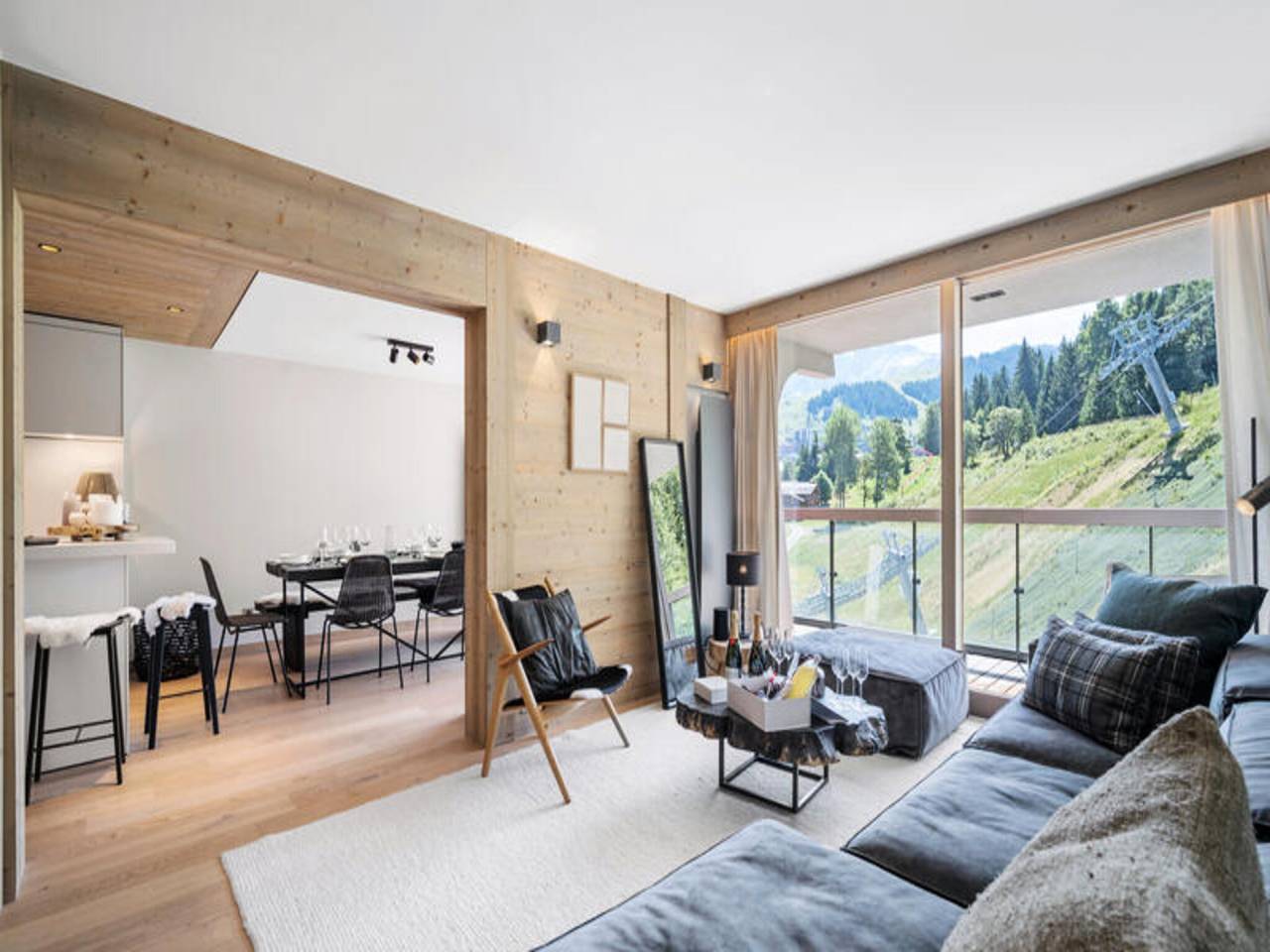 Apartamento entero, Apartamento con acceso directo a las pistas de esquí y vistas in Saint-Bon-Tarentaise, Les Trois Vallées