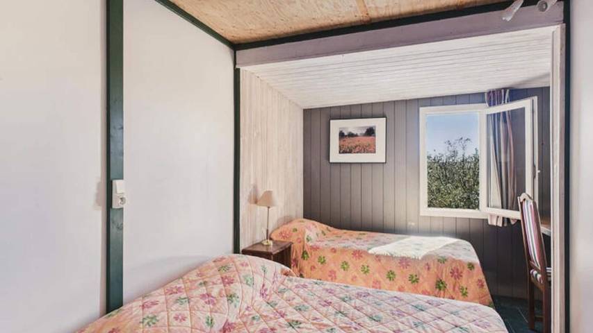 Gîte pour 6 personnes, avec jardin et piscine, animaux acceptés à Salignac-Eyvigues - 4