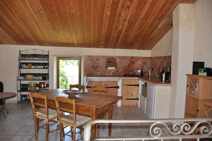 Gîte pour 2 personnes, avec jardin à Saint-Michel-l'Observatoire - 2