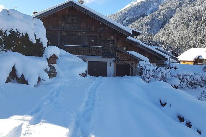 Chalet für 8 Personen, mit Garten - 1