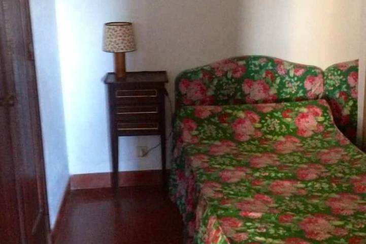 Location de vacances pour 10 personnes, avec terrasse et jardin dans l'Escalet - 3