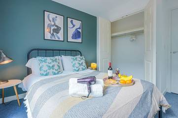 Apartment for 4 People in Milton Keynes, South East England, Photo 2