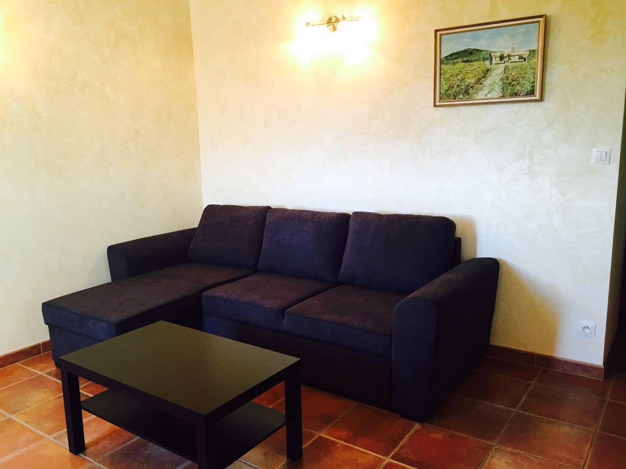 Le Mas de Provence : gîte de charme 3 étoiles in Bourg-Saint-Andéol, Privas