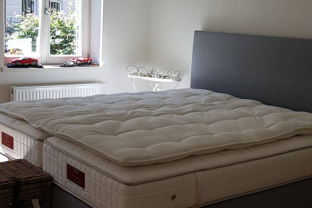 Ganze Wohnung, Im Dobbenviertel mit Garten 98 qm 3 Doppelzimmer in Oldenburg, Nordseeküste