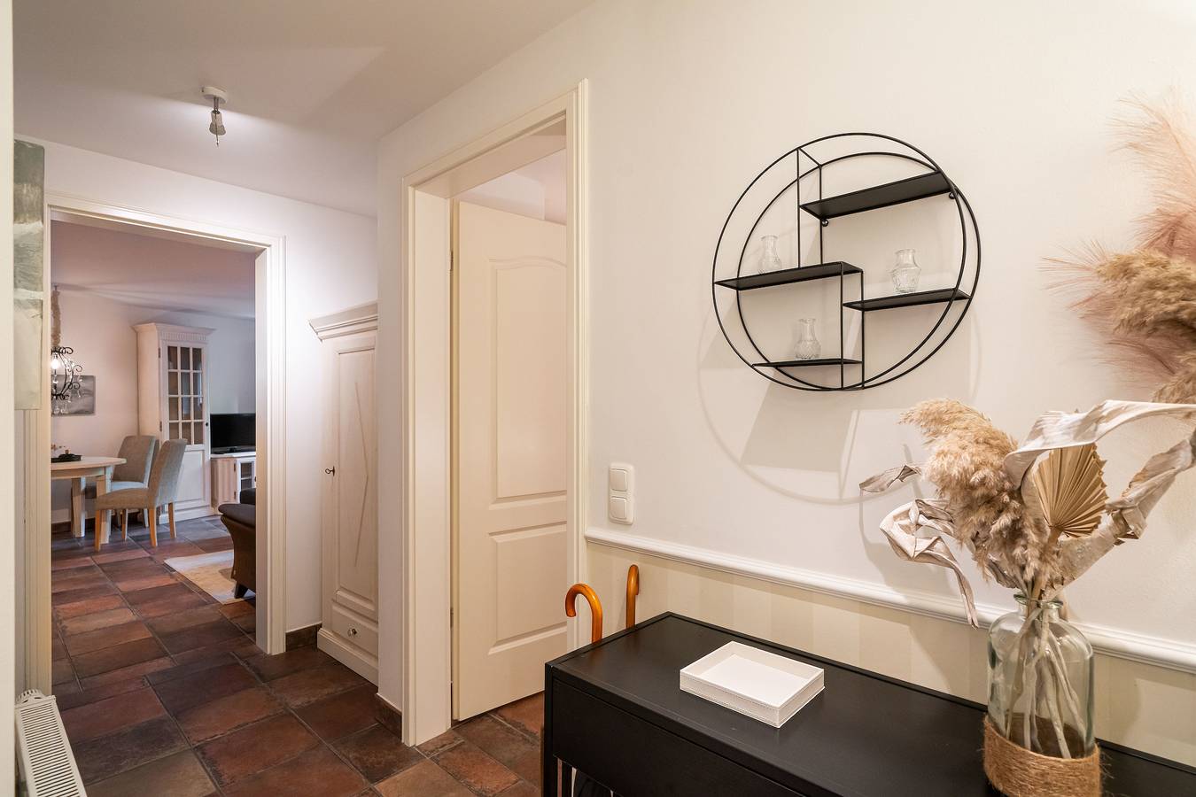 Ganze Ferienwohnung, Souterrain-Ferienwohnung im Haus Sonne in Neuhaus (Dierhagen), Dierhagen