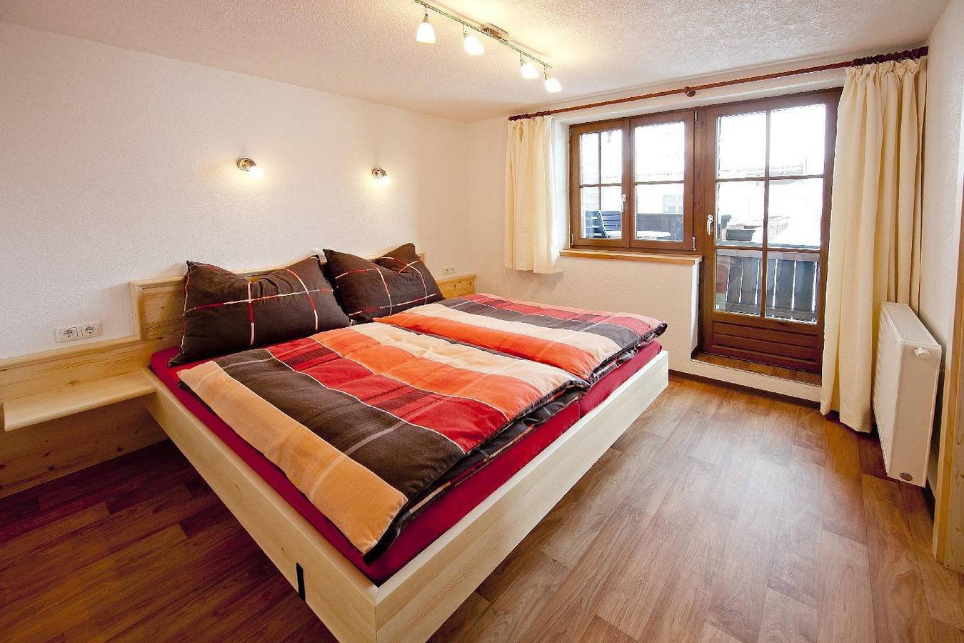 Entire holiday apartment, Apartment/1 Schlafraum/Dusche,Wc in Hopfgarten im Brixental, Kitzbuehl alps