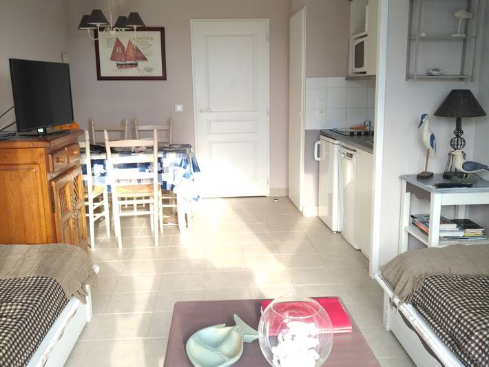 Gîte pour 4 personnes, avec piscine à Locmaria - 2