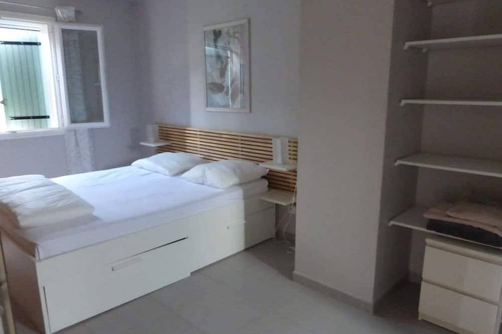Villa provençal 110 m² 8 pers close to calanques, inflatable jacuzzi. in Ensuès-la-Redonne, Mittelmeerküste (Frankreich)