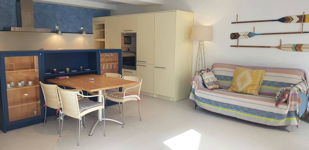 Appartement entier, Calella-Port Bo · Sun, Sea & Unique Character in Platgeta d'en Cosme (Palafrugell), Palafrugell