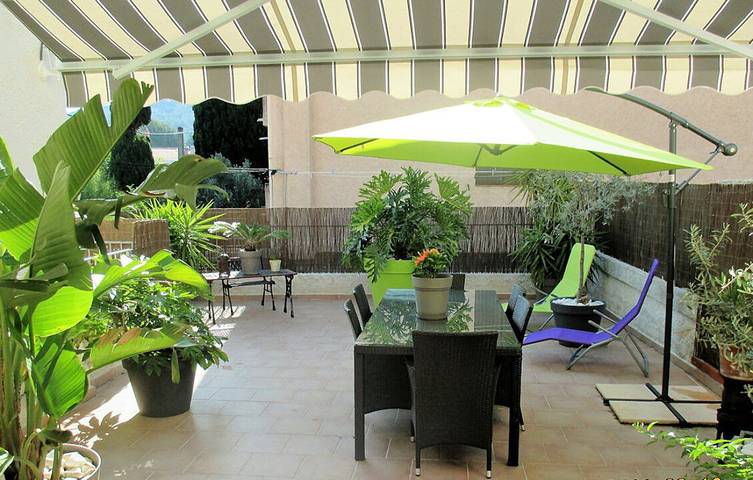 Gîte pour 6 personnes, avec terrasse, animaux acceptés