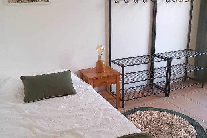 Entire apartment, Flat by the seaside, large view on the Sagone bay, beach 6 minutes walking in Sagone, Vico
