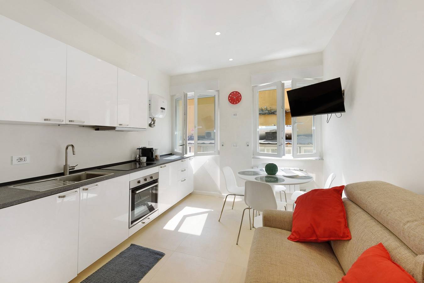 Appartamento intero, Appartamento 'Casa Chiara' con Aria Condizionata in Genova (Città), Genoa
