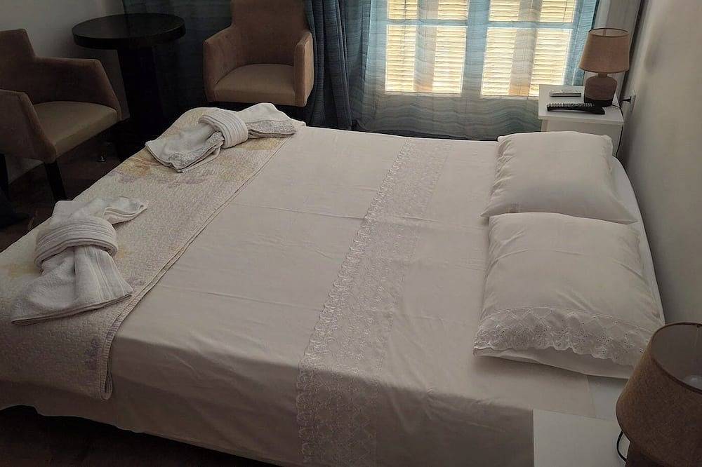 Ganze Wohnung, Nafpaktos Apartment And Studio In Port - 2 Bedroom Apartment 5 Guests in Nafpaktos, Region Ätolien-Akarnanien