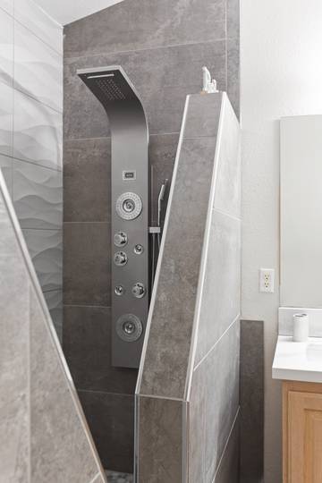 Vacation Rental for 16 Guests in Las Vegas, Red Rock Canyon, Picture 3