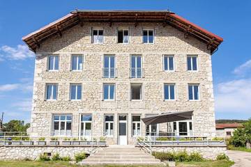 Gîte pour 3 personnes, avec jacuzzi dans Haut-Valromey