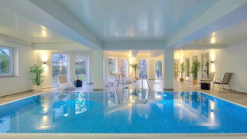 Ferienwohnung für 4 Personen, mit Balkon und Garten sowie Pool und Sauna im Stettiner Haff