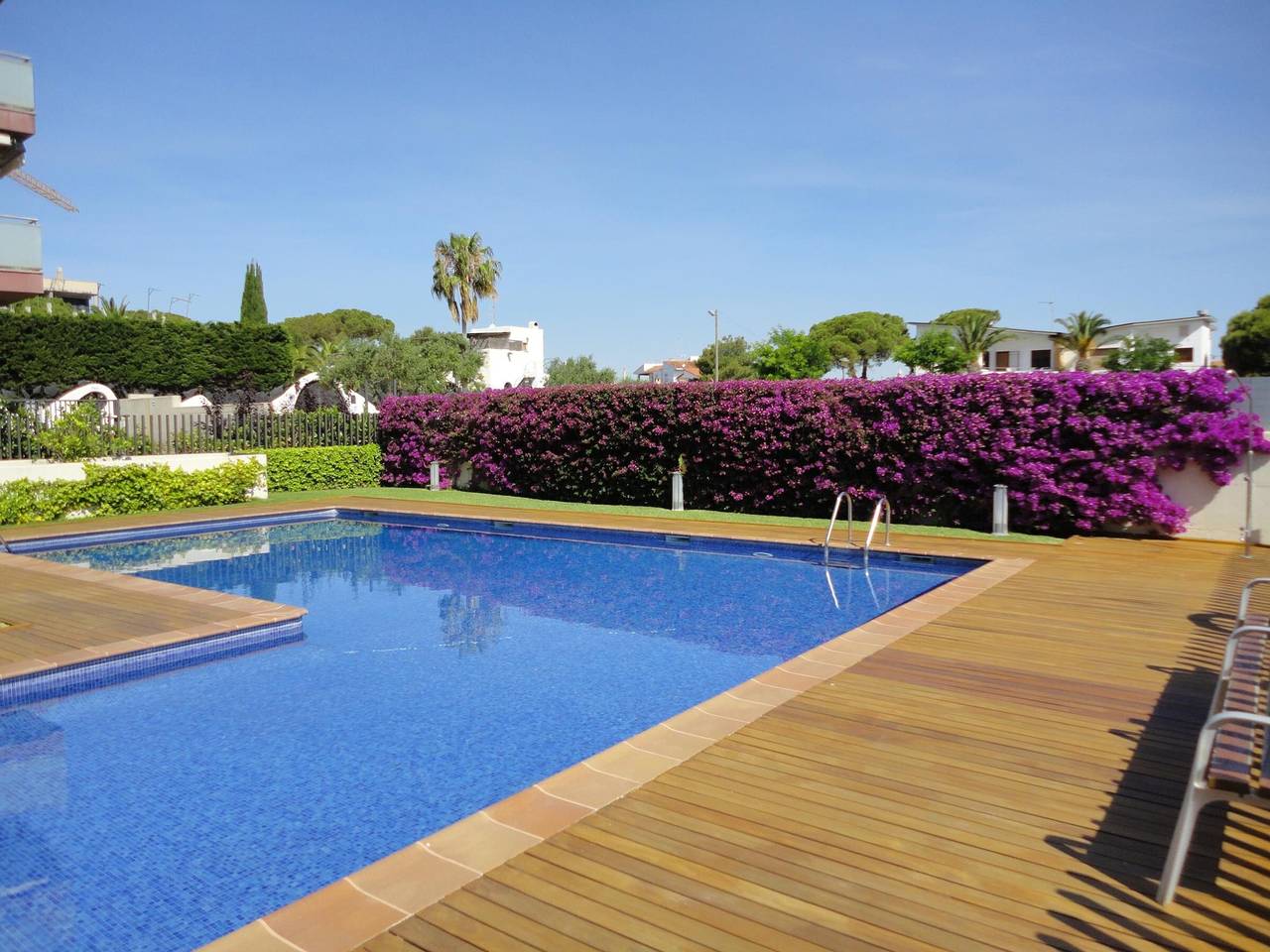 Ganze Wohnung, Appartement à Torredembarra de 80m² avec piscine commune à 150m de la mer in Torredembarra, Costa Dorada
