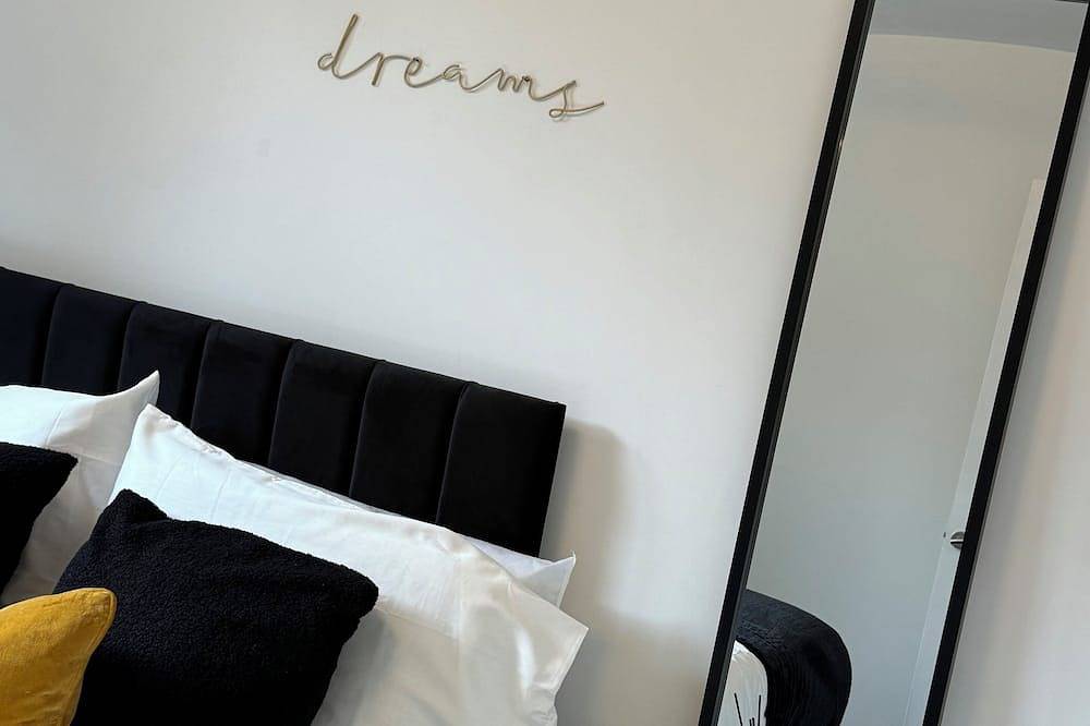 Entire apartment, Luxury Cozy 3 bed Apartment 5mins from City Centre - Free Parking! in Forest Fields, Nottingham