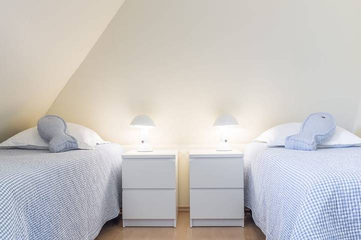 Traumurlaub unter Reet für aktive Paare , gerne auch mit Kind und Hund! in Nordfriesische Inseln (Schleswig-Holstein) (Schleswig-Holstein), Midlum