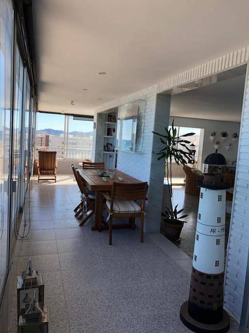 Gîte pour 6 personnes, avec vue ainsi que terrasse et piscine dans Mareny Blau - 4