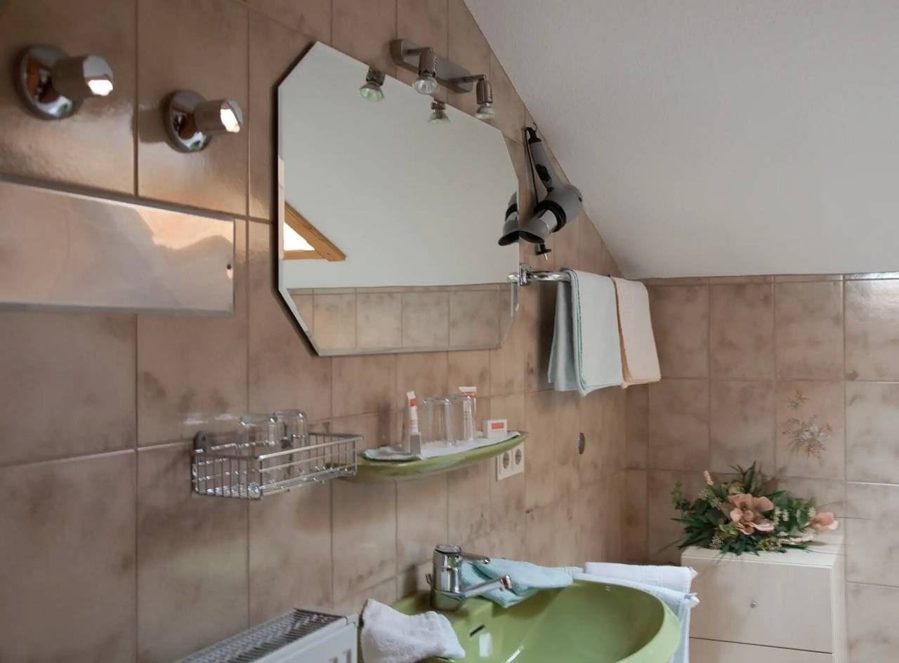 Appartement entier, Appartement « Waxenstein » avec vue sur la montagne, balcon et Wi-Fi in Grainau, Eibsee