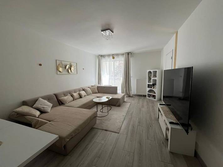 Appartement de vacances pour 5 personnes, avec terrasse ainsi que vue sur le lac et vue