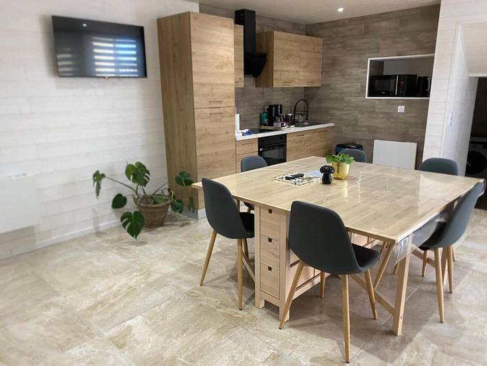 Gîte pour 5 personnes, avec vue dans Allouagne