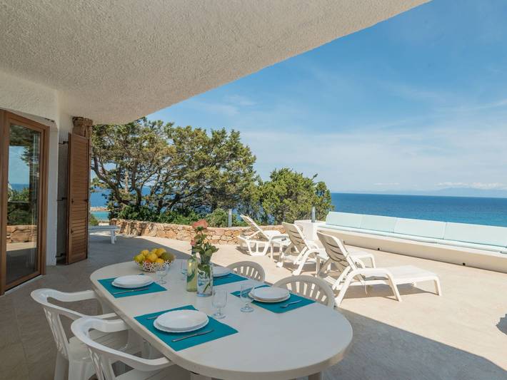Ferienhaus für 7 Personen, mit Terrasse und Garten auf Sardinien - 3