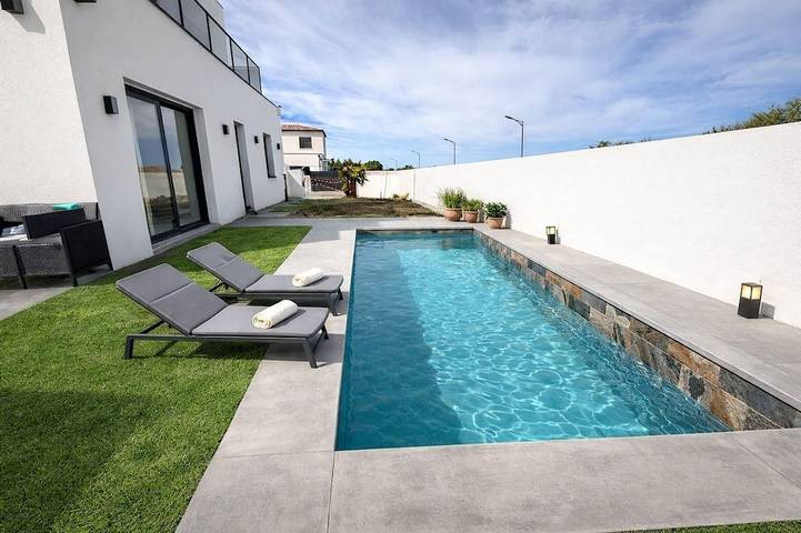 Location de vacances pour 6 personnes, avec jardin dans Écluses de Fonserannes