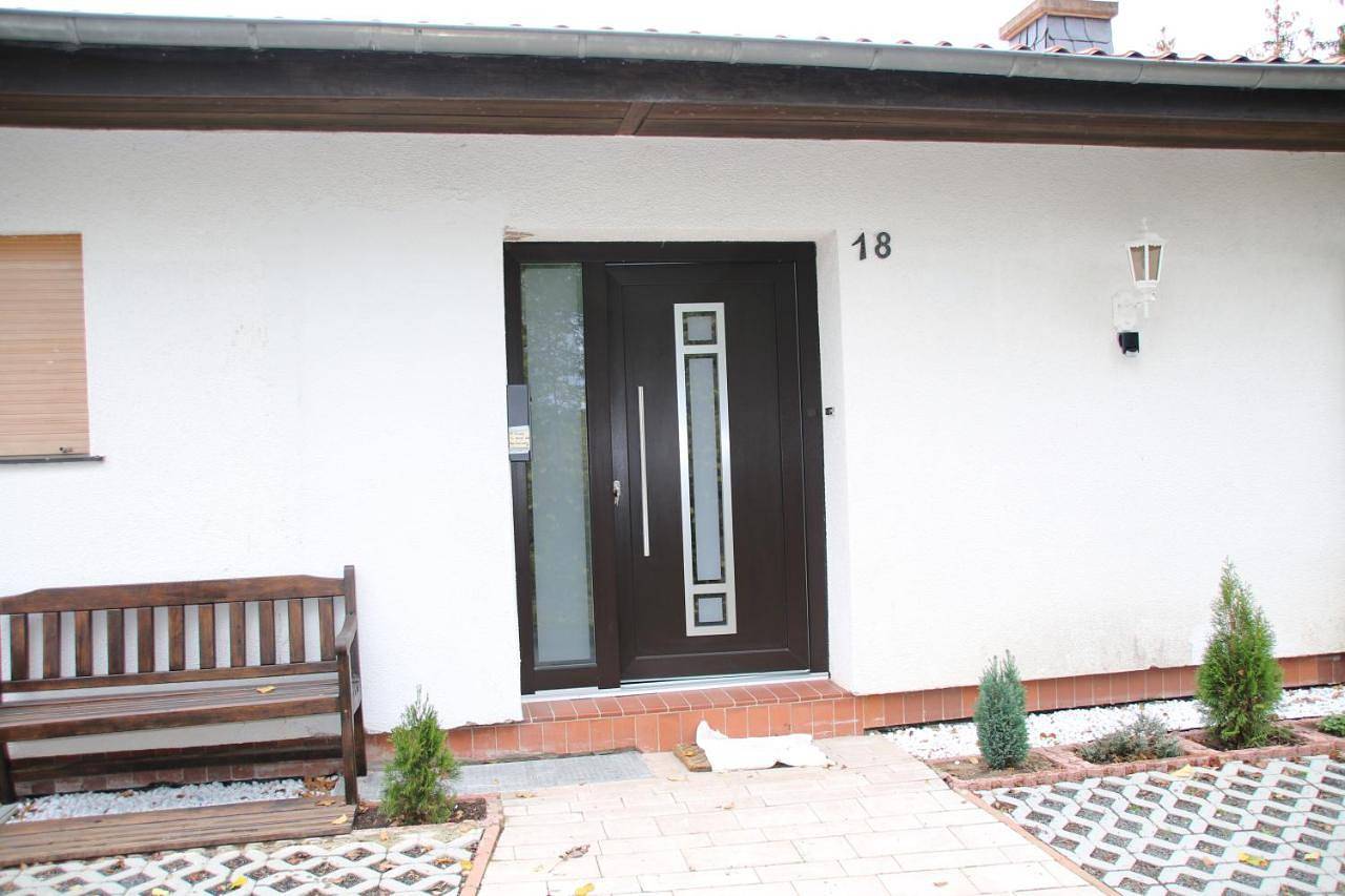 Ganze Wohnung, Apartment on Ground Floor in Schutz, Vulkaneifel