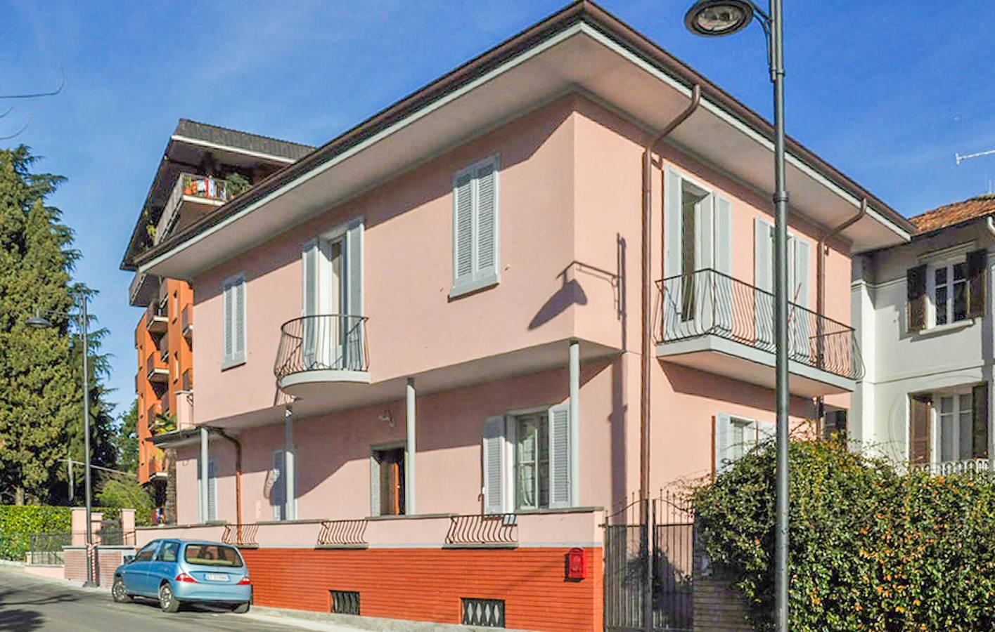 Apartamento vacacional entero, Acogedor apartamento en Stresa con WiFi, aparcamiento y terraza in Stresa, Comune di Stresa