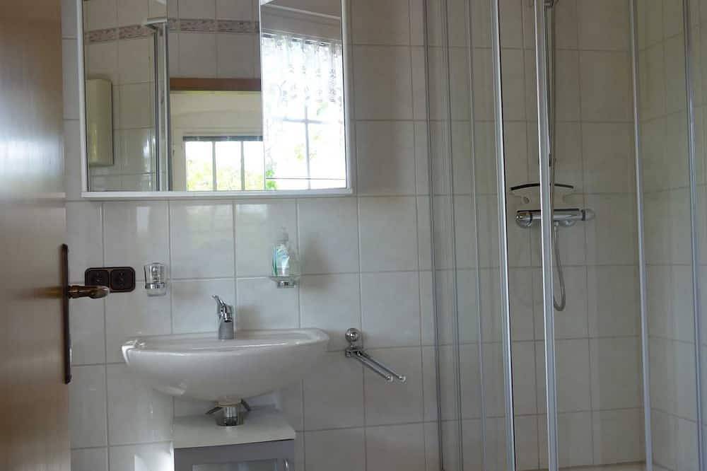 Ganze Wohnung, Ferienwohnung Linde (2 Personen) - Ferienwohnungen May in Plankenfels, Frankenalb