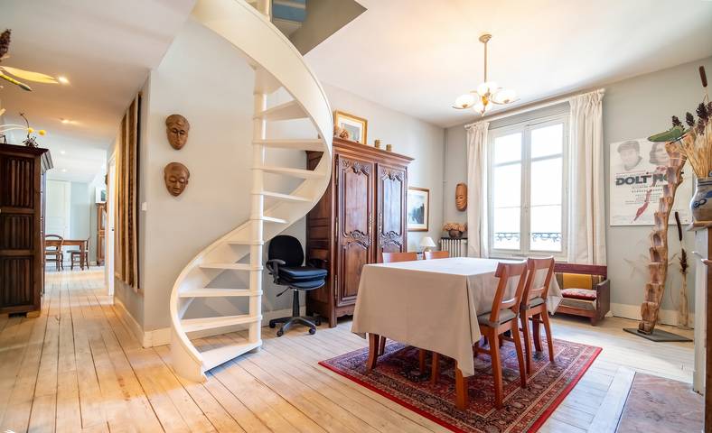 Appartement entier, Appartement confortable à Saumur de 105 m² in Saumur, Vallée de la Loire