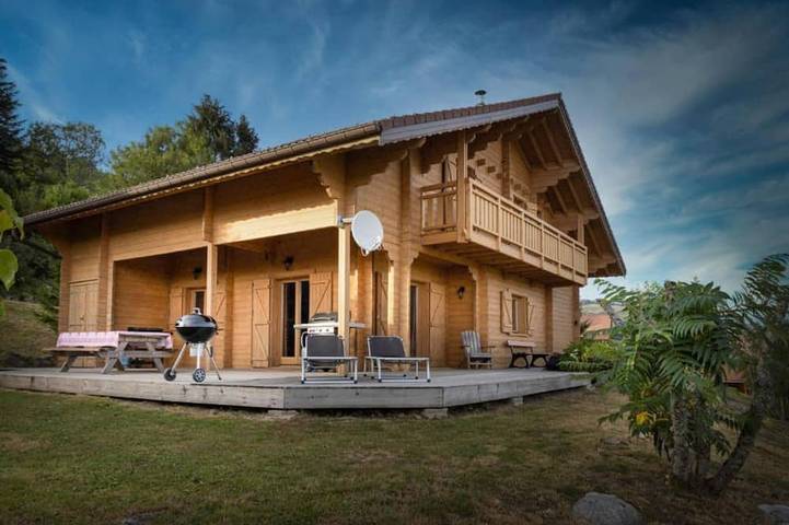 Maison pour 10 personnes, avec sauna ainsi que terrasse et jardin dans Lac des Corbeaux