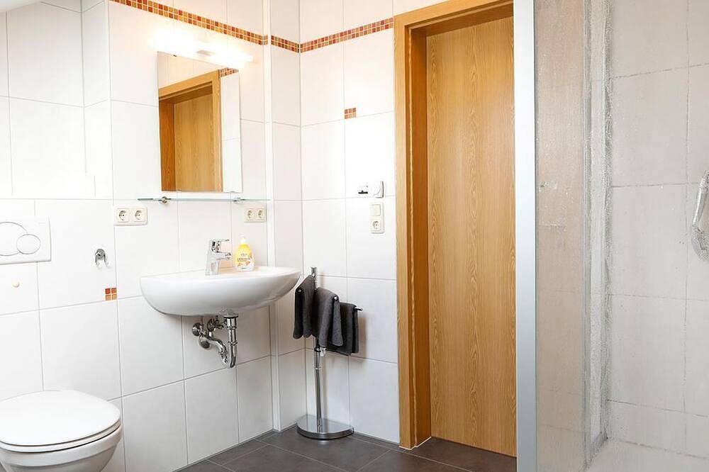 Ganze Wohnung, Ferienwohnung 1 - Private Ferienwohnungen in Fürth bei Nürnberg in Fürth, Franken