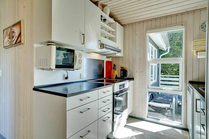 Gepflegtes Ferienhaus mit Carport - Strandnah und familienfreundlich in Henne, Región de Varde