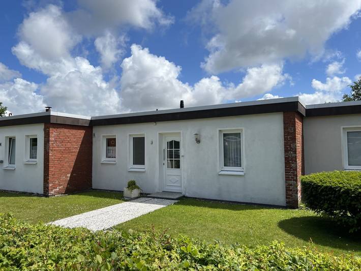 Ferienhaus für 3 Personen, mit Garten und Terrasse in Norddeich