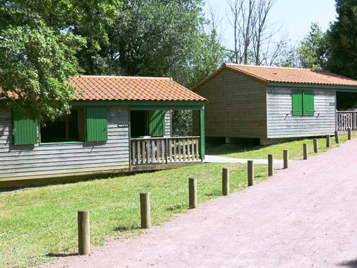 Gîte pour 2 personnes, avec bassin pour enfant, animaux acceptés à Argenton-les-Vallées - 4