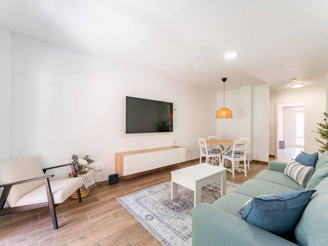 Apartamento De Vacaciones para 5 Personas en Los Boliches, Fuengirola