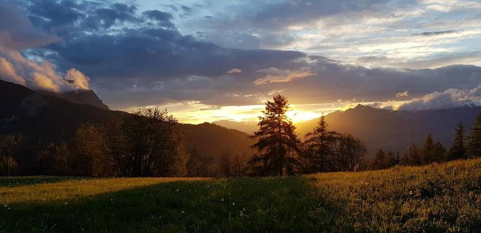 Hôtel pour 3 personnes, avec jardin et vue à Crots - 2