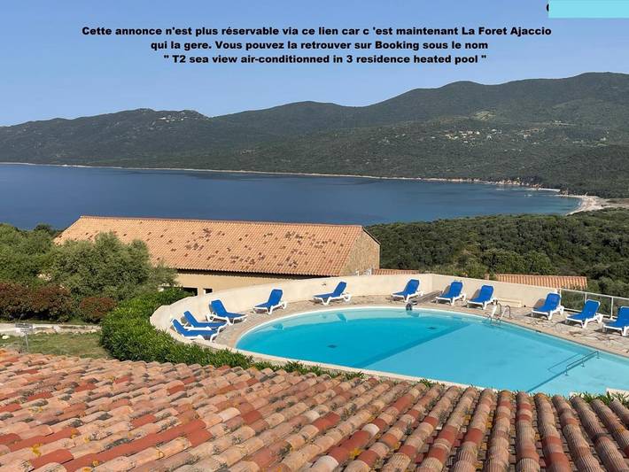 Appartement de vacances pour 4 personnes, avec piscine ainsi que vue et terrasse