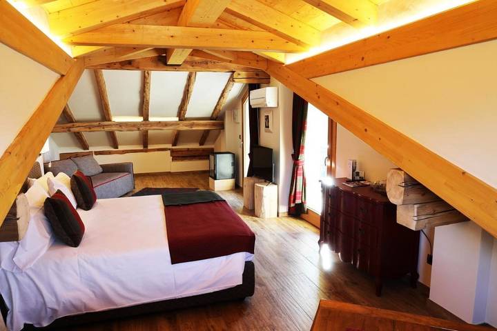 Chambre d’hôte pour 2 personnes, avec jardin et vue à Aoste - 4