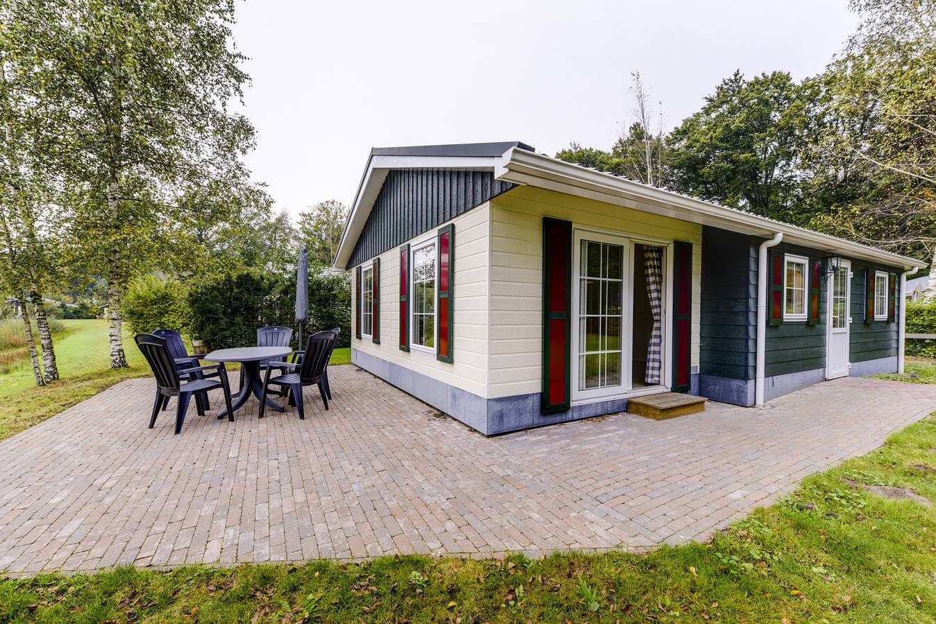 Geräumige 5 Personen Ferienhaus auch geeignet für Behinderte in Dalfsen, Regio Zwolle