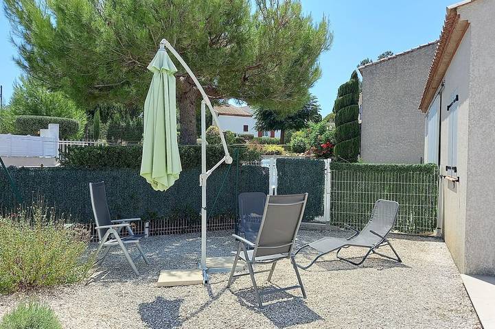 Villa für 4 Personen, mit Terrasse und Garten in Montagnac