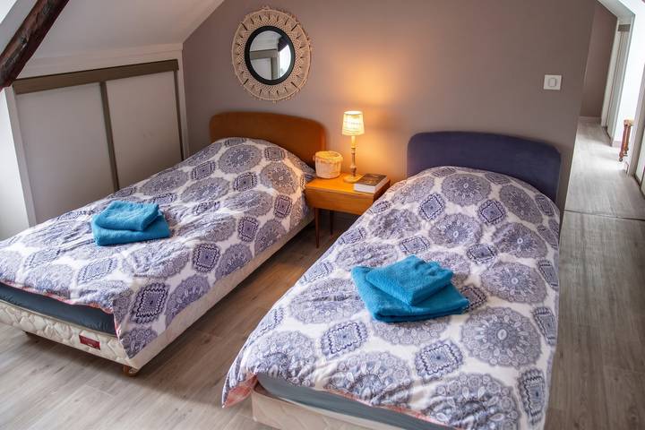 Maison conviviale avec jardin à Pordic - Idéale pour 13 pers. in Pordic, Côte de Goëlo