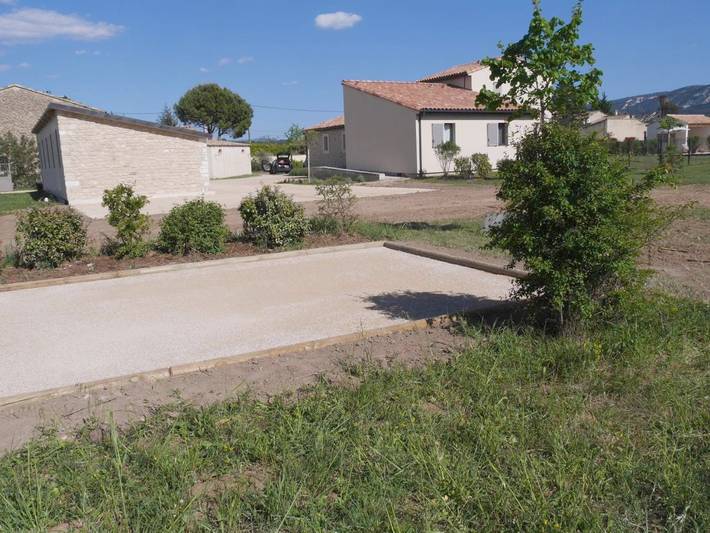 Location de vacances pour 4 personnes, avec piscine ainsi que jardin et vue à Maubec - 4