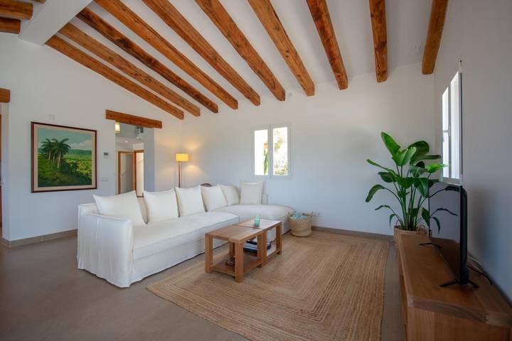 Apartamento entero, Apartamento 'Llorer De Na Penyal' con vistas al mar, Wi-Fi y aire acondicionado in Son Servera, Mallorca Este