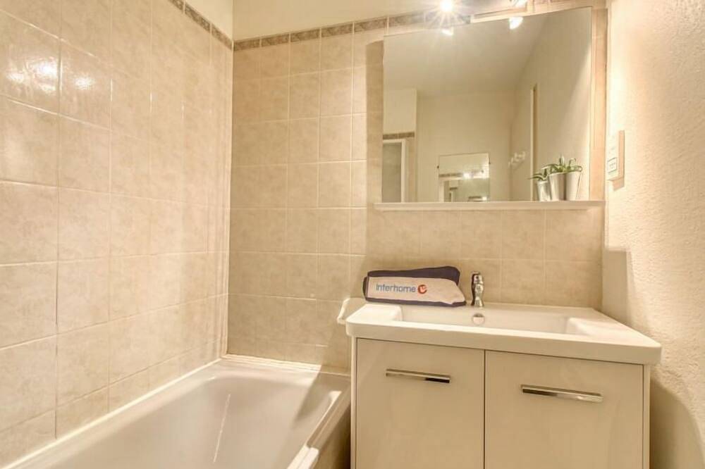 Entire apartment, Port d'Attache by Interhome in Fréjus Plage, Frejus