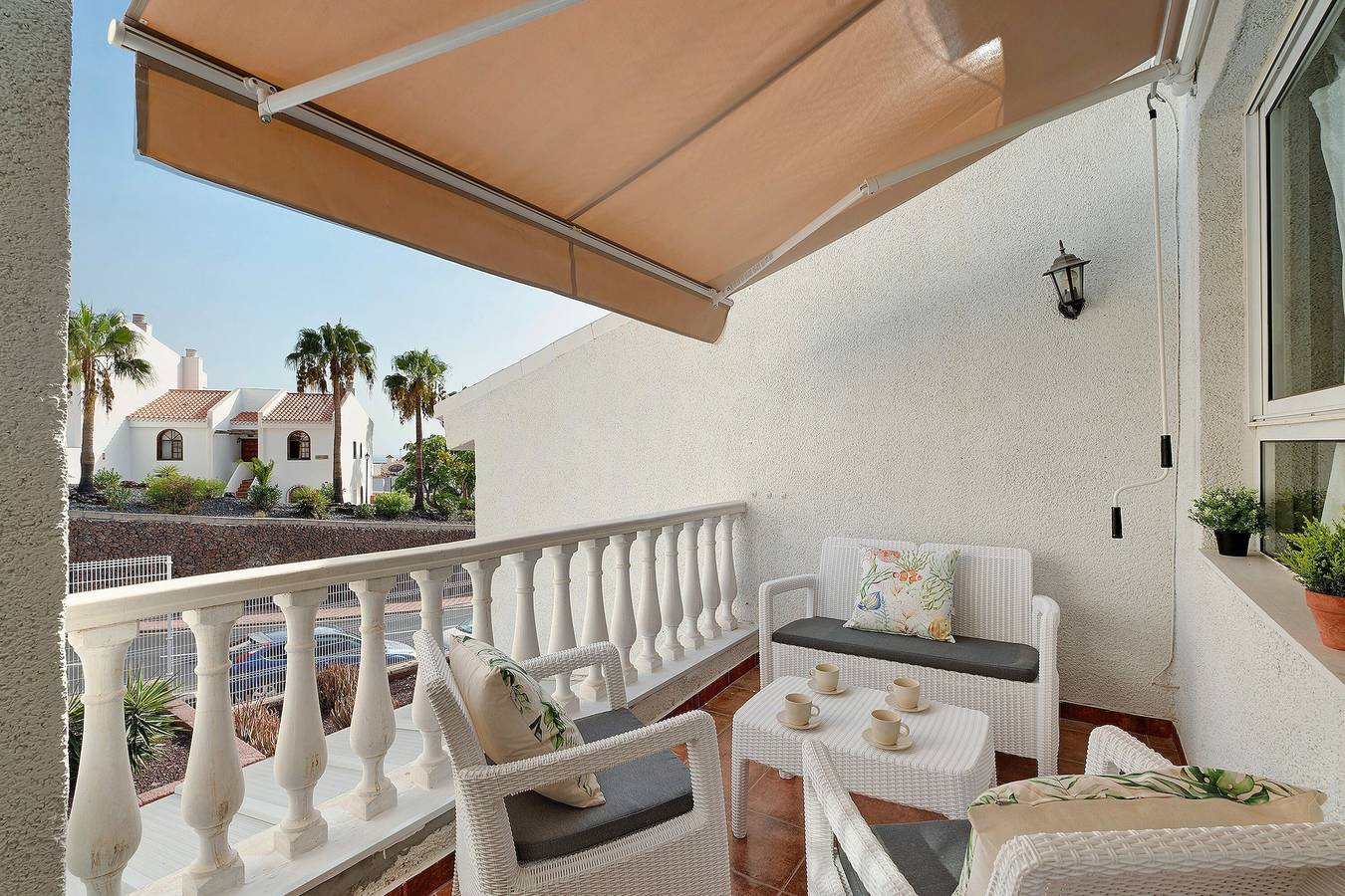 Apartamento entero, Apartamento de vacaciones 'Torviscas Endless Summer' con vistas al mar, piscina compartida y Wi-Fi in San Eugenio Alto, Adeje